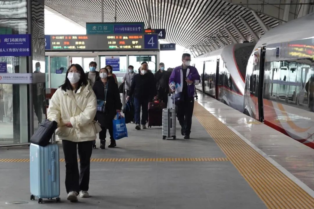 關于鐵路線路調整的最新消息，揭秘12306停運調整的最新動態